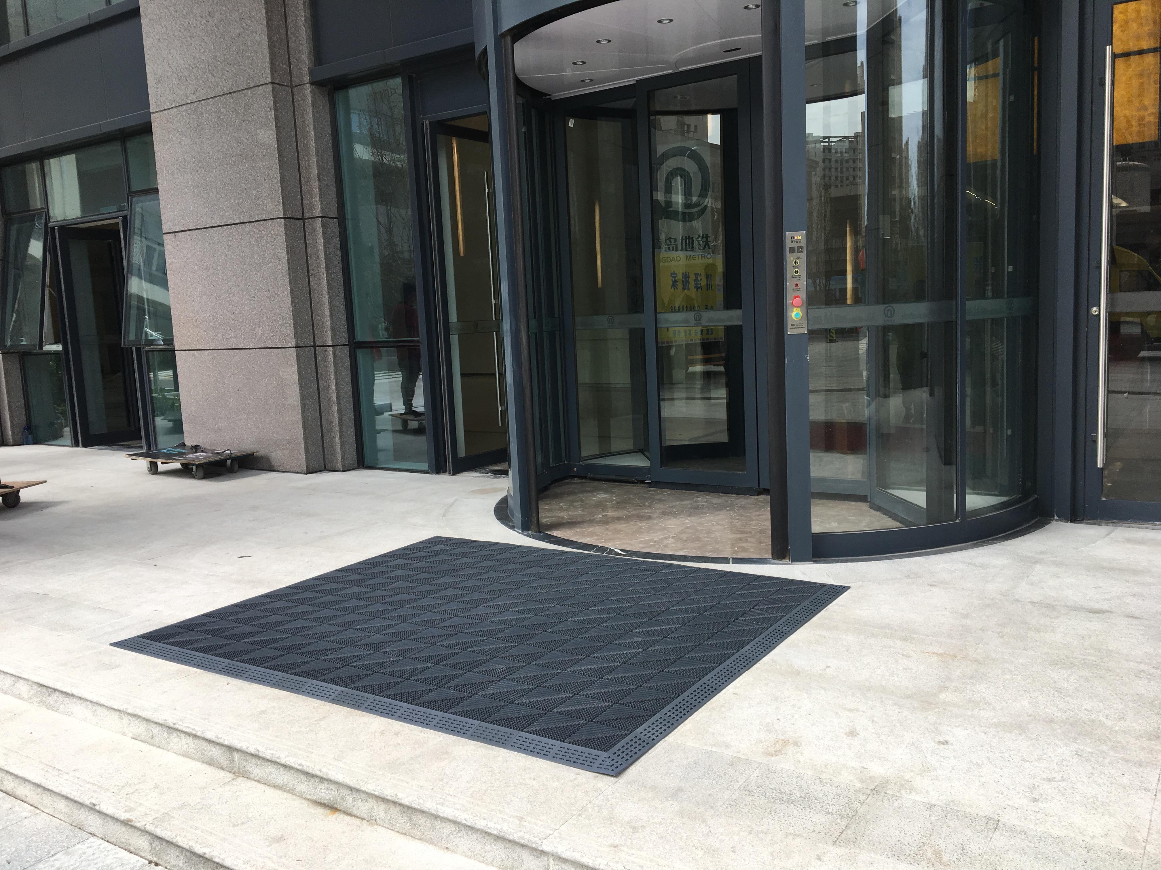 除塵、防滑、刮砂地墊